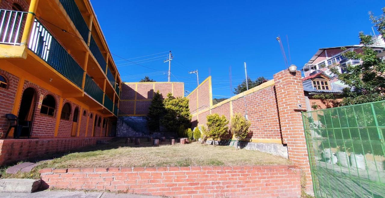 Hospedaje Rayo De Sol Y Luna Mineral del Monte Exterior foto